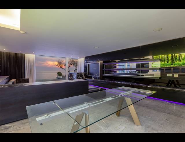3 BEDROOM HOUSE TO LET IN CAMPS BAY